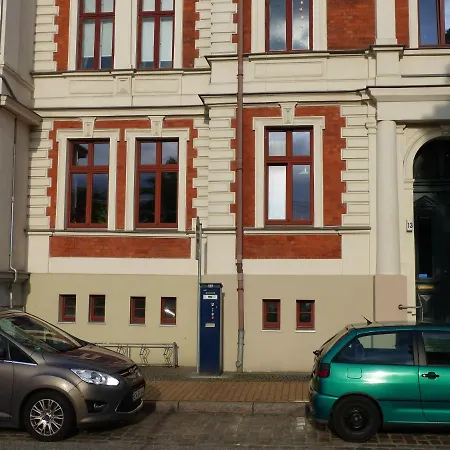 Vis-A-Vis-Berliner-Tor Apartment Schwerin  Exterior photo