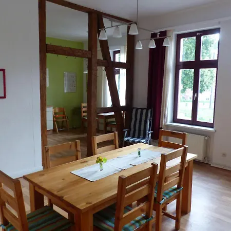 Vis-A-Vis-Berliner-Tor Apartment Schwerin  Exterior photo